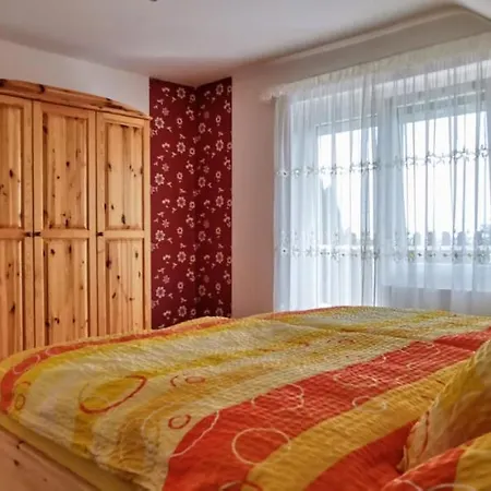 Magyar Apartmanhaz Iv. זלקרוס