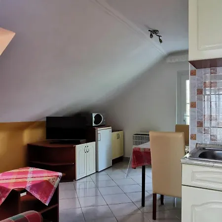 Lägenhet Magyar Apartmanhaz Iv. Zalakaros