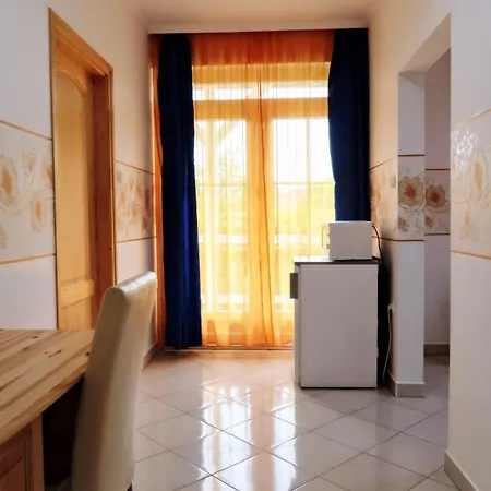 Magyar Apartmanhaz Iv. Zalakaros