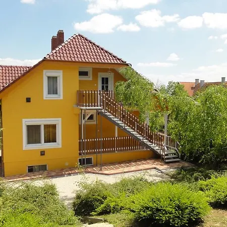 Magyar Apartmanhaz Iv. Apartment