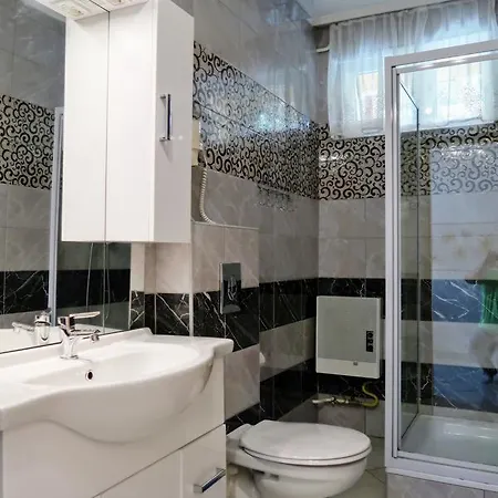 Apartment Magyar Apartmanhaz Iv.