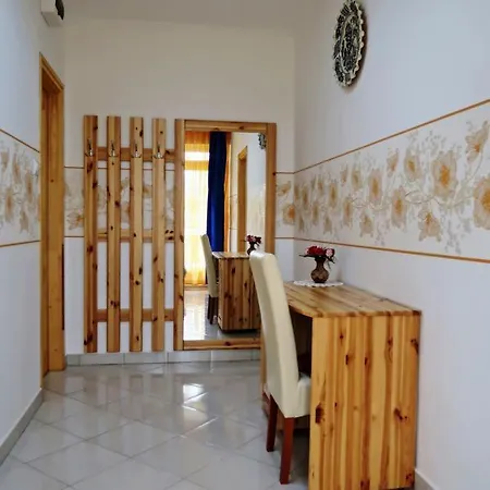 Magyar Apartmanhaz Iv. * ザラカロシュ