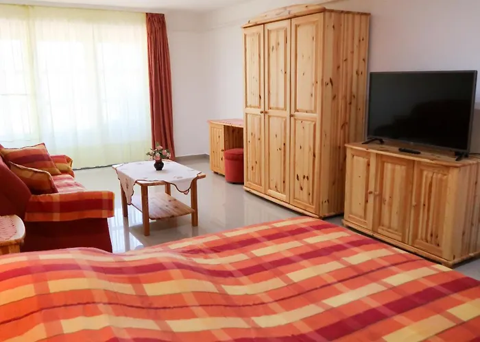 Апартаменты Magyar Apartmanhaz Iv. Залакарош